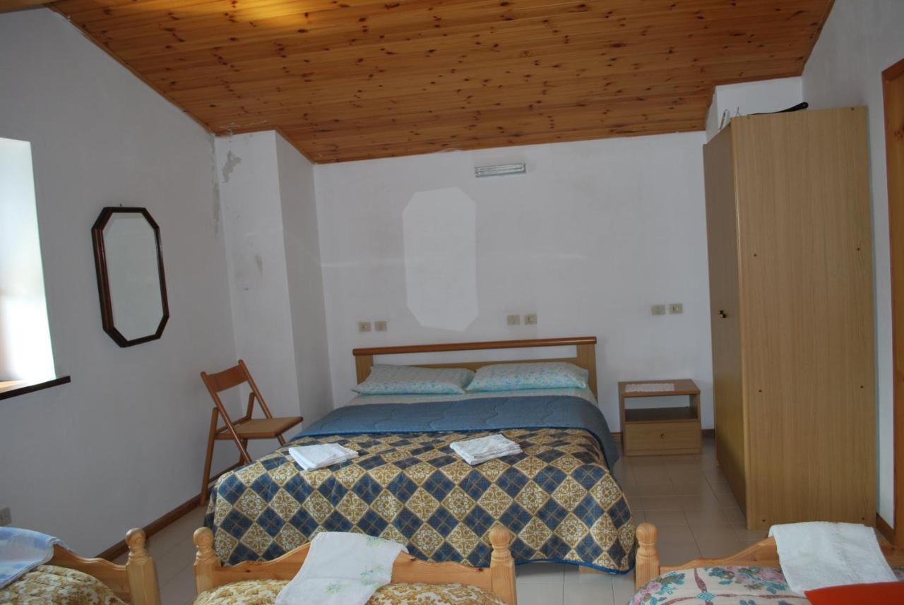 Rifugio Malga Grasia Caprizi Екстериор снимка